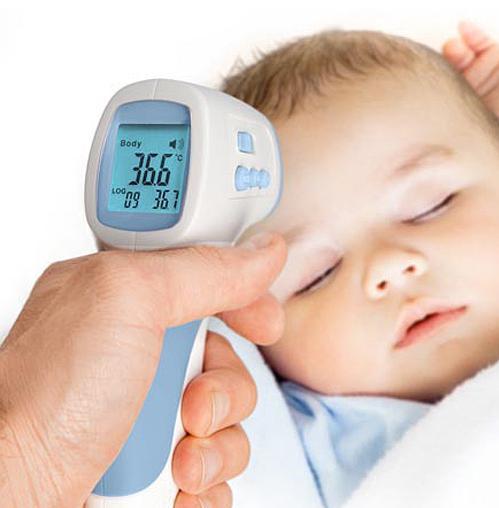 Как померить температуру у ребенка не потревожив его