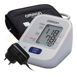 Тонометр Omron M2 Basic HEM 7121-ARU со средней манжетой и адаптером