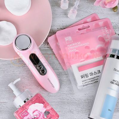 3 режима – глубокого очищения, питания, увлажнения и лифтинга