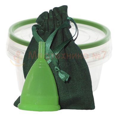 Менструальная чаша CupLee в контейнере для стерилизации с мешочком