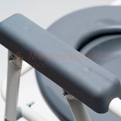 Кресло-туалет Barry WC600w складное пластиковые подлокотники